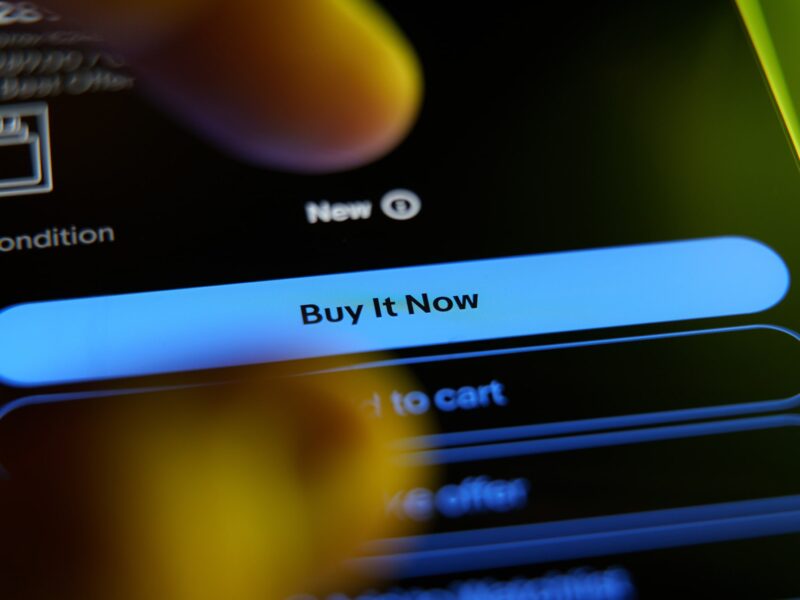 Person buying item now by clicking a CTA